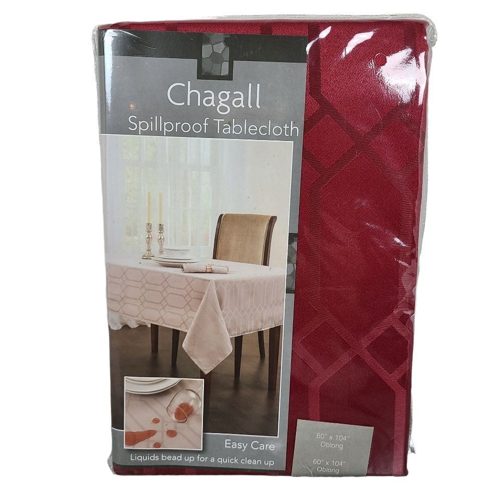 CHAGALL Spillproof Rectangular Tablecloth in  Rio Red